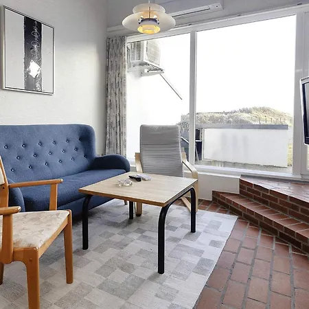Xi Apartman