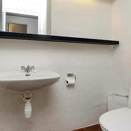Xi Apartman